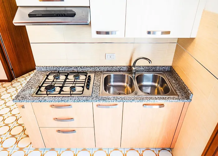 Lägenhet Colourful With Terrace In *