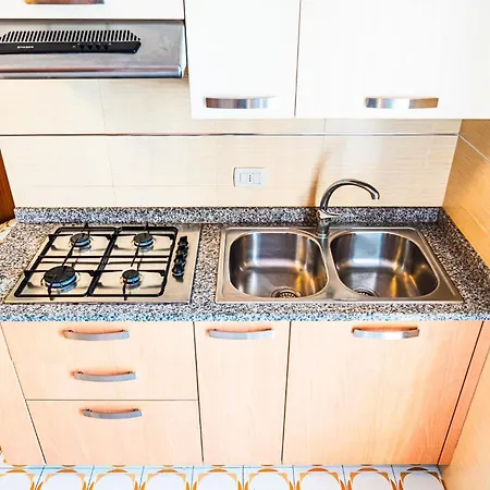 Apartment Colourful With Terrace In *