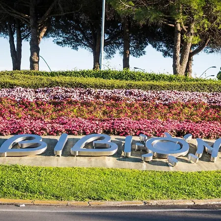 Apartman Colourful With Terrace In Bibione